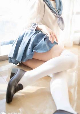 高铁上一对退役军人情侣火了